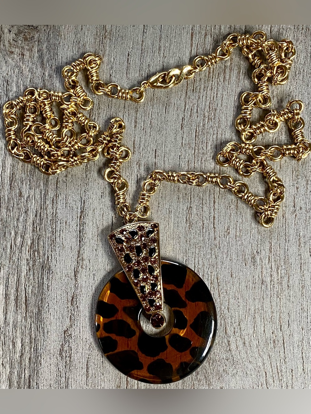 Gold Chain Necklace with Tortoiseshell Leopard Pendant